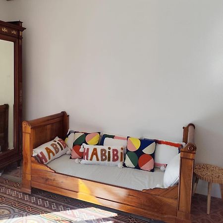 Bed and Breakfast Casa Louisa à Serralongue Extérieur photo